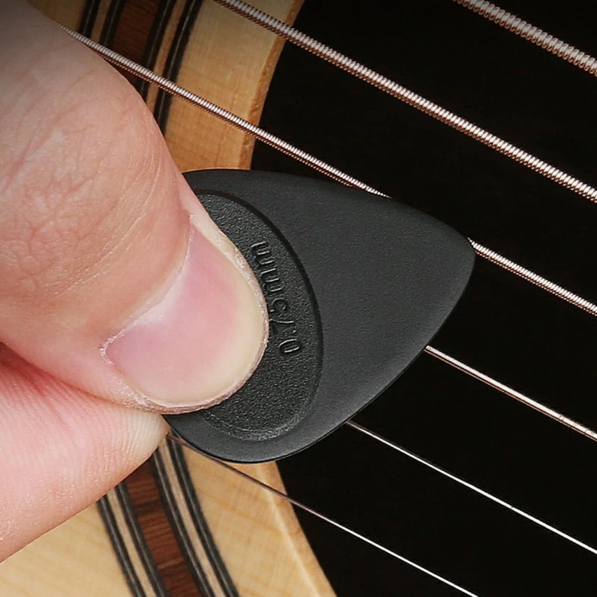 6-Piece Electric Guitar Pickup Set – Easy Beginner Guitar Upgrade for First-Time Players - Image 5